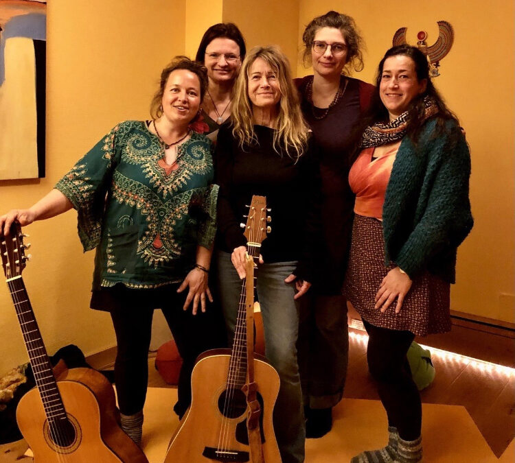 🎶 Singen und Sein 🎵 mit den Hüterinnen des Klangs